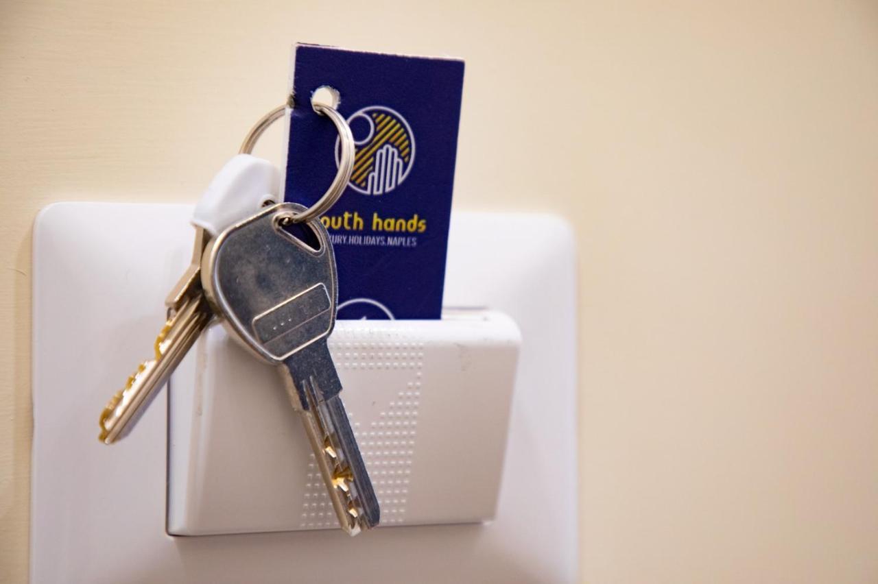 South Hands Luxury *