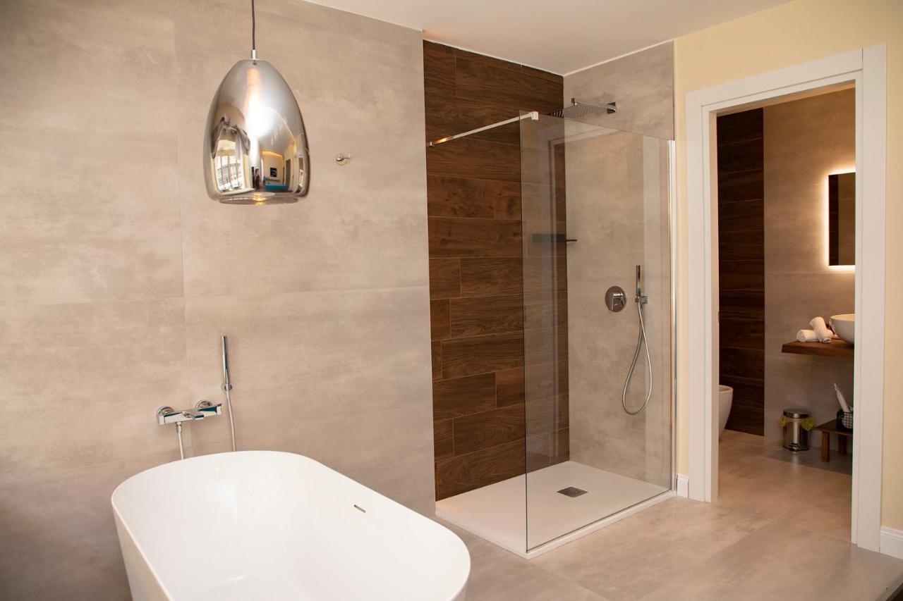 South Hands Luxury